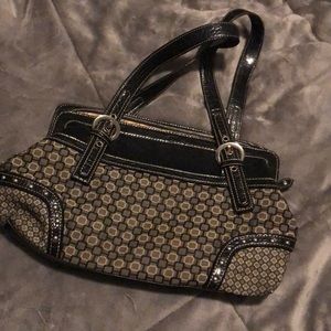 Nine West purse w/matching wallet
